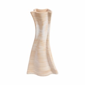 Vaso in porcellana testurizzata con silhouette fluida per un tocco decorativo nel soggiorno - Product Image 1
