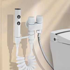 Nuevo Grifo de Cobre de Alta Presión para Inodoro con Pistola Rociadora y Válvula Angular para Baño - Product Image 2