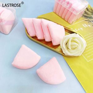Wholesale Cosmetic <b>Tools</b> Colorful Soft Powder Puff Sponge Triangle Make up Powder Puffs Cosmetics Pink Sponge Foundation - Product Image 6