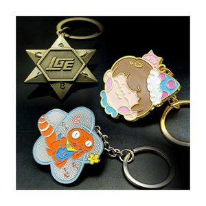 Llavero con Logotipo Personalizado, Estilo Vintage, Llavero Metálico con Diseño Atractivo, Material de Aleación de Hierro Esmaltado, Impresión Moderna Promocional - Product Image 1