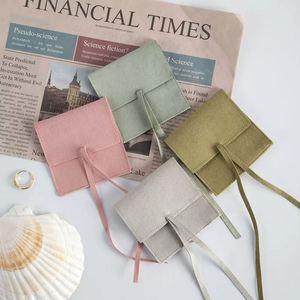 Nouveauté : Pochette en microfibre de daim vert clair pour bijoux, pochettes personnalisées avec nœud pour pièces de monnaie, colliers, bracelets - Product Image 4
