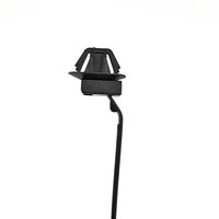 Attache de câble de véhicule en plastique nylon Clip de retenue de faisceau de câblage de voiture Fixations automatiques à montage par poussée Couleur noire