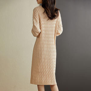 <span class=keywords><strong>Robe</strong></span> en tricot <span class=keywords><strong>mi</strong></span>-<span class=keywords><strong>longue</strong></span> à col ras du cou en pure <span class=keywords><strong>laine</strong></span> - Product Image 6