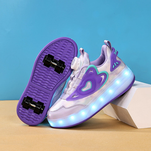 Chaussures de sport pour garçons et filles, nouvelle arrivée, LED, <span class=keywords><strong>4</strong></span> <span class=keywords><strong>roues</strong></span>, patins à roulettes, chaussures de sport pour enfants - Product Image 1
