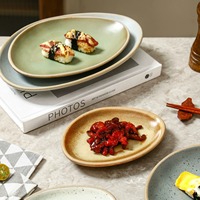 Assiettes en céramique rustique de style japonais en gros pour plats de service, assiettes à collations pour hot pot et barbecue, et plateaux à poisson vapeur