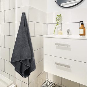 Set di Asciugamani da <span class=keywords><strong>Bagno</strong></span> Grigio - Premium 600 GSM 100% Cotone - Asciugatura Rapida, Altamente Assorbenti, Morbidi al Tatto, 70x140cm, Asciugamani da Spa per Uso in Hotel e <span class=keywords><strong>Bagno</strong></span> - Product Image 5