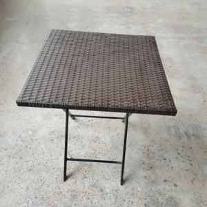 Fabricantes de calidad Diseño retro Ocio al aire libre Beber Mesa y sillas de ratán de plástico cuadrado plegable - Product Image 4