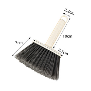 Nouvelle Arrivée Brosse à Poussière pour le Cou de Barbier Brosse à Coiffer les Cheveux Marron - Nettoyeur de Cheveux Cassés Portable - Product Image 4