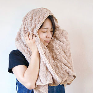 Serviette de visage légère en microfibre douce, séchage rapide pour le sport, avec technique de tissage spéciale - Product Image 2