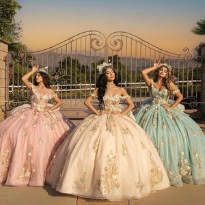 Mumuleo Robes de Quinceanera roses à épaules décolletées avec décolleté en cœur et appliques en dentelle avec fleurs multicolores - Product Image 1