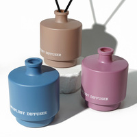 Parfum personnalisé de luxe diffuseur de roseau bouteille en verre céramique décoration maison parfum huile essentielle ensemble diffuseur de roseau