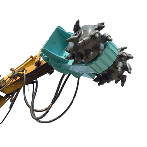La fraiseuse excavatrice bibo est utilisée pour fraiser les fossés de roche lors de l'excavation de canalisations municipales. - Product Image 1