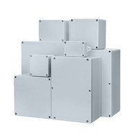 Boîtier de distribution étanche IP67 en ABS avec dimensions externes de 55 mm * 55 mm * 25 mm pour équipement électronique extérieur