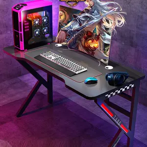 Commercio all'ingrosso nuovo Design moderno PC Computer Led gioco vendita regolabile scrivania professionale personalizzata RGB illuminazione tavolo da gioco