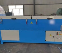 Machine de formage à chaud automatique à haute température et à fonctionnement continu pour la fabrication de bandes de caoutchouc à âme en acier avec moteur
