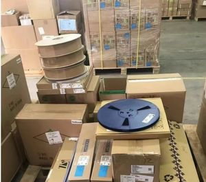 Bộ vi điều khiển UPSD3333D-40T6 QFP52 UPSD3333D mới nguyên bản - Product Image 3