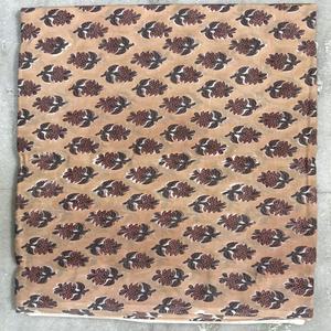 Tela de Algodón de Primera Calidad con Estampado en Bloque, Transpirable, Ecológica, de Secado Rápido, Ligera para Coser Vestidos, Floral Hecha a Mano en India - Product Image 4