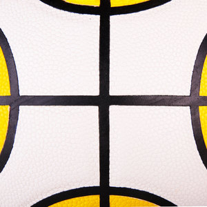 Balones de baloncesto baratos y Premium del fabricante de Vietnam al por mayor con logotipo personalizado en cuero PU y caucho - Product Image 4