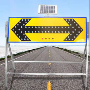 Panneau d'avertissement <span class=keywords><strong>Trafic</strong></span> LED Solaire Flèche lumineuse Panneau de signalisation routière Flèche lumineuse clignotante Feu d'avertissement routier - Product Image 5