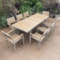Table de terrasse Banc Mobilier de patio extérieur Bureau rectangulaire en métal Tables en bois plastique Restaurant Multijoueur Grande table Ensemble