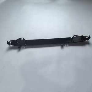 Déflecteur d'air supérieur Toyota NX200 16712-36030 Noir PP Protection contre les intempéries Pièce de fenêtre de voiture - Product Image 2