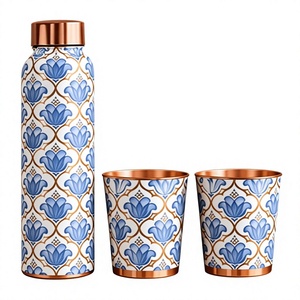 Juego de Botella y Tazas de Viaje de Metal Color Cobre Mediterráneo, Diseño Floral Azul Oriental, Vajilla Portátil - Product Image 1