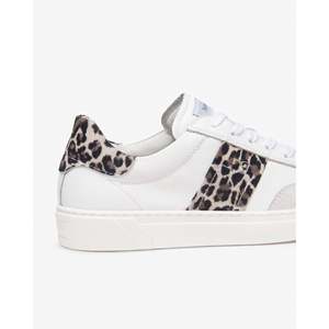 Zapatillas Deportivas para Mujer Nero Giardini, Blancas con Estampado de Leopardo, Zapatos de Lona a la Moda - Product Image 4