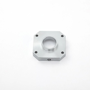 ชิ้นส่วนทองเหลือง/ทองแดง/สแตนเลสสตีลที่ผลิตด้วยเครื่อง CNC ความแม่นยำสูง และชิ้นส่วนที่ผ่านการกลึงสำหรับวาล์วและข้อต่อประปา - Product Image 2