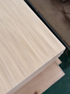 1260mm <span class=keywords><strong>x</strong></span> 3100mm 0.5mm Recon Poplar Veneer tấm độ dày ánh sáng màu vàng thân thiện với sinh thái cho văn phòng phân vùng bàn làm việc khách sạn - Product Image 3