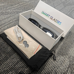 <span class=keywords><strong>2025</strong></span> <span class=keywords><strong>New</strong></span> ai dịch Kính chatgpt ngôn ngữ phiên dịch thiết bị nhiếp ảnh quay video W600 kính thông minh với máy ảnh - Product Image 1