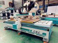 Machine de découpe du bois automatique GJ- 1325, routeur ATC cnc, outil pour le travail du bois
