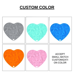 Alfombrilla de silicona con forma de corazón para perros y gatos con ventosa, montaje en pared, comedero lento, alfombrilla calmante, libre de BPA, apta para lavavajillas - Product Image 4