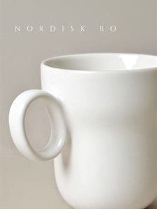 Tazza da Caffè e Acqua in Ceramica Bianca Stile Nordico Minimalista Tedesco, 340ml - Product Image 2