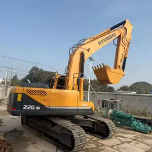 Excavadora Hyundai 220lc-9 usada de Corea original, excavadora pesada usada que mantiene una buena excavadora usada, máquina Hyundai a la venta