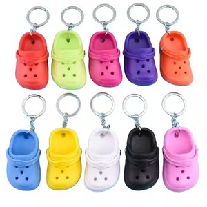 Wholesale Lovely 3D Mini Eva Plastic Key Chain Foam Hole Sandal Slipper Beach Shoe Keychain Decoration