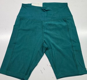 Venta al por mayor directa de fábrica: Surtido de pantalones cortos de ciclismo para mujer KE-1010 de varias marcas, tecnología Dry Tech, excedentes a un valor increíble. - Product Image 4