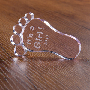 BG1 Wholesale Beautiful Elegant Creative High-end Pink Crystal Glass Baby Feet Model Paperweights As Baby Gifts & Birth Souvenir