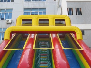Inflatable Pvc Large <b>Fun</b> Slide 9M 5M X 7M 2000Kg Capacity 30-Person for Universal Use Commercial Rentals & Party Events - Product Image 3