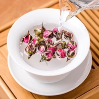 Teh Mawar Kering Herbal Premium Alami untuk Kesehatan, Dekorasi Bunga, Teh Mawar Cina yang Sedang Mekar