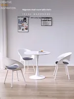 Ensemble de table et de chaises de réunion multifonctionnelles modernes en acier nordique pour la réception, la consultation, les affaires, les meubles de maison