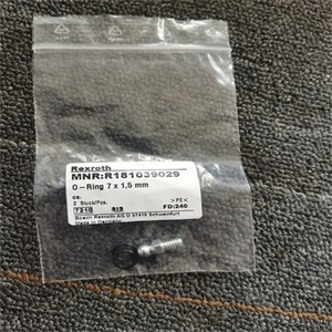 Vanne proportionnelle Rexroth R18244312X en métal noir, fabriquée en Allemagne pour 5415 - Product Image 1