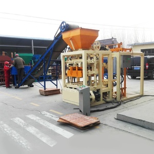 Máy đúc gạch QT4-24 máy đúc gạch để bán ở Botswana - Product Image 2