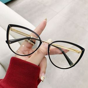 Gafas de Sol Fotocromáticas de Metal con Marco de Aleación para Mujer, con Protección Contra la Luz Azul, Diseño de Ojo de Gato, Logotipo Personalizado al por Mayor - Product Image 3