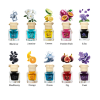 Vente en gros de diffuseur d'huile de parfum suspendu pour désodorisant de voiture de 8ml Diffuseur d'huiles essentielles de longue durée Aromathérapie automobile