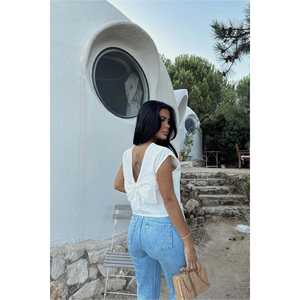 Top Corto Blanco Transpirable con Tirantes, Detalle de Lazo, Estilo Halter Chic para Ropa de Club, Tela Larga, Ropa Casual con Decoración Estampada - Product Image 5