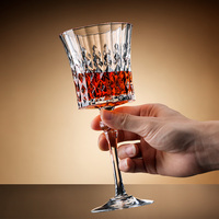 Gobelet à vin rouge en cristal de style européen de luxe, transparent, design de banquet