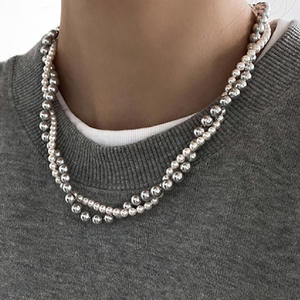 Collar de Perlas de Imitación de Doble Capa, Gargantilla de Moda Diaria para Mujer, Color Plateado, Gris, Blanco, con Cuentas en Forma de Bola - Product Image 1