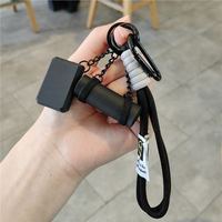 Porte-clés créatif en silicone pour femme, avec mini-corde de yoga et tapis de yoga & Pilates, idéal pour sac de sport et sac à main