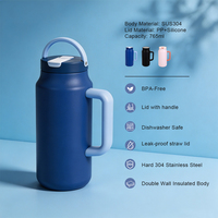 Gobelet isotherme de voyage de haute qualité avec logo personnalisé, 765 ml, en acier inoxydable à double paroi, réutilisable, avec poignée et couvercle rabattable