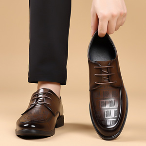 Chaussures Oxford en cuir pour hommes, bout rond, à lacets, semelle souple, chaussures de mariage, chaussures habillées formelles et décontractées pour l'automne - Product Image 2